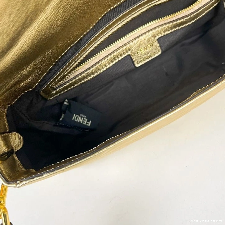 Cheap HOT Medium Motif Nappa Gold Fendi Baguette FF Leather In Bag 0808